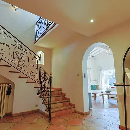 Avec Vue Panoramique Et Piscine A Saint-raphael Villa Saint-Raphaël